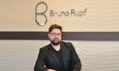 Bispo Bruno Leonardo faz sucesso na internet com lives diárias de orações -  Business Feed